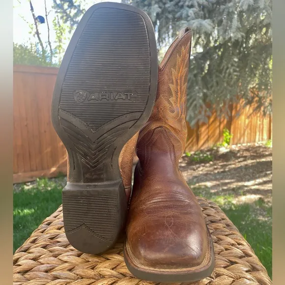 ARIAT Brown Leather Sport Outfitter Western Cowboy Boot US Size 9.5EE X-Wide.