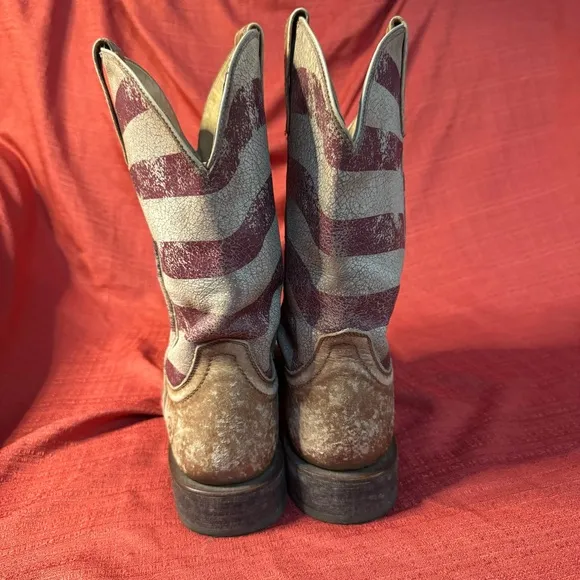 ARIAT Circuit American Flag Western Boots, Distressed Leather Men’s Size 9D, EUC