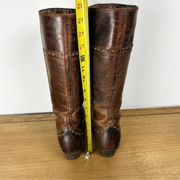 ARIAT‎ Leather Cowboy Cowgirl Boots Studded Distressed Snip Toe Western Riding