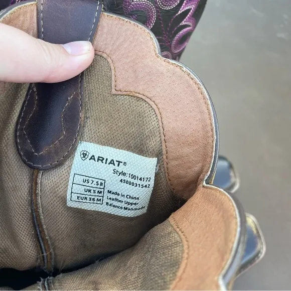 Ariat Round Up Square Toe Western Cowboy Cowgirl Boots Brown and Pink