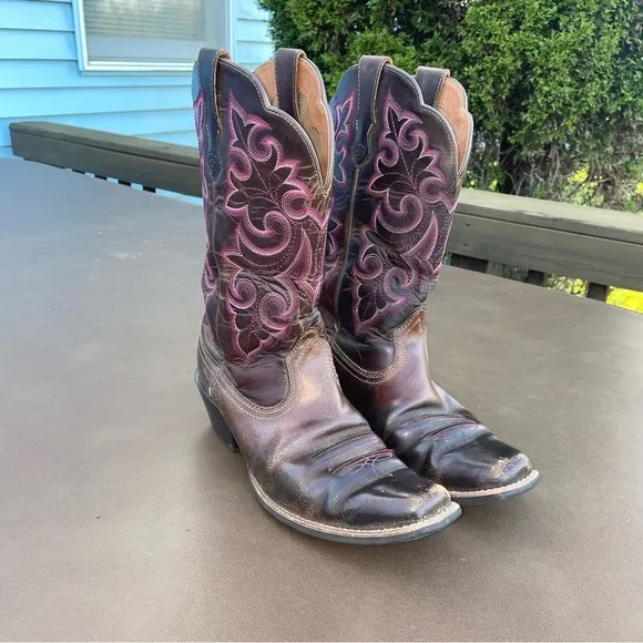 Ariat Round Up Square Toe Western Cowboy Cowgirl Boots Brown and Pink