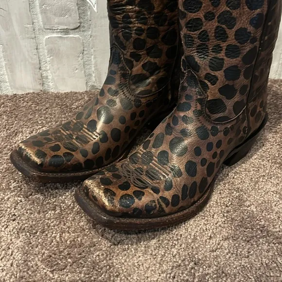 Ariat Wildcat Western cowgirl boots NWT