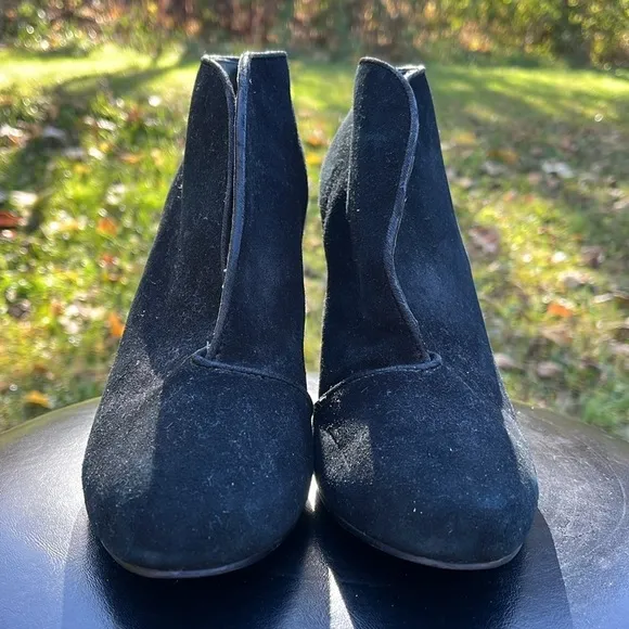 Armani Exchange Black Suede Ankle Heel Boots Womens size 7 1/2