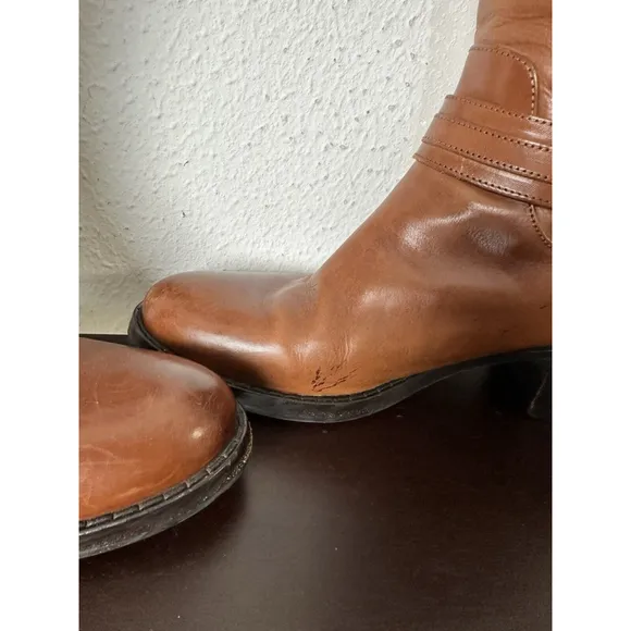 Arturo Chiang Equestrian Brown Leather Riding Boots Size 6M Straps Buckle