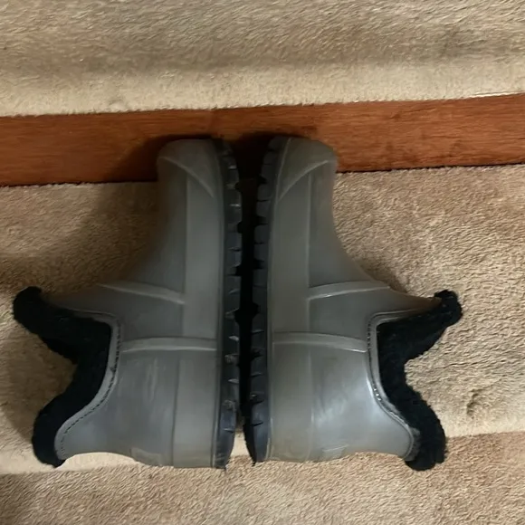 Authentic UGG Australia Raincloud Waterproof Women Boot Size 8 Excellent C…