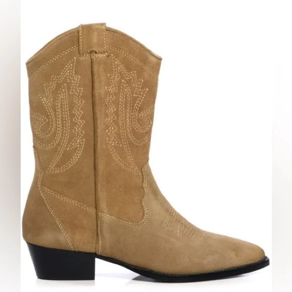 Azalea Wang Tan Genuine Leather Western Boot