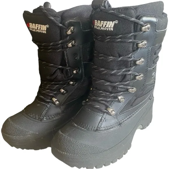 Baffin Polar Proven - Boys size 4. Excellent used condition.