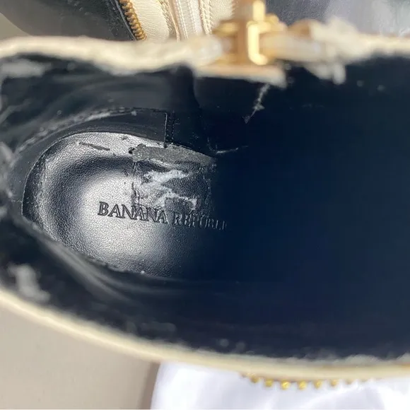 Banana Republic 7 KAMILE Booties Two Tone Black White Leather Gold Zippers