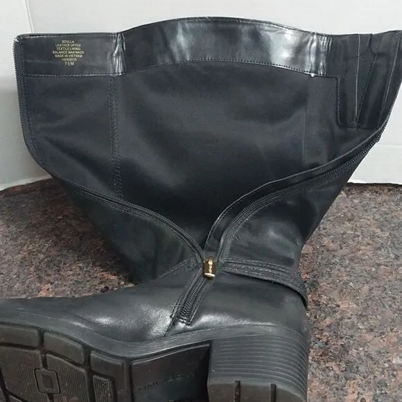 BANDOLINO BDulla Leather Boots...SIZE 7.5 M
