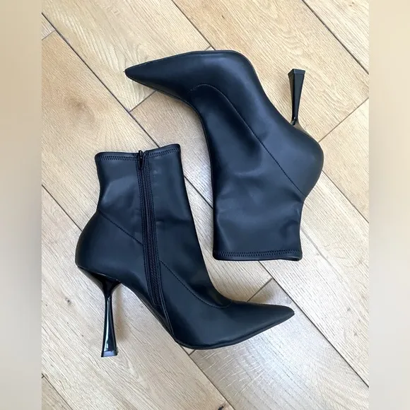 Bar III Black heeled boots, Elegant Black Ankle Boots