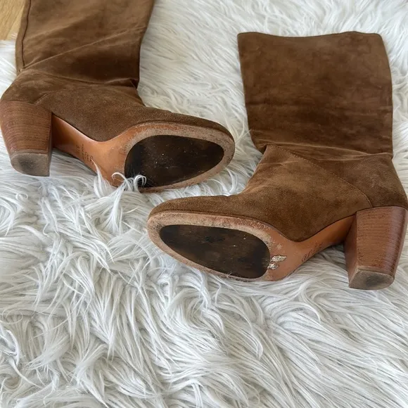Barney’s New York CO-OP Brown Suede Round Toe Boots with Buttons Size 37 1/2