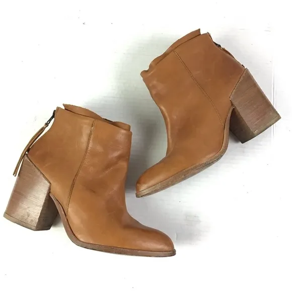 Baske California Lakota Tan Leather Ankle Boots with Chunky Heel Women’s Size 7