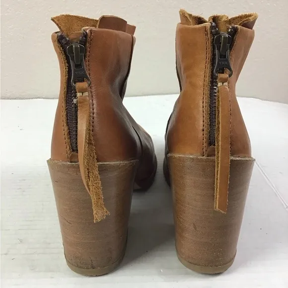 Baske California Lakota Tan Leather Ankle Boots with Chunky Heel Women’s Size 7