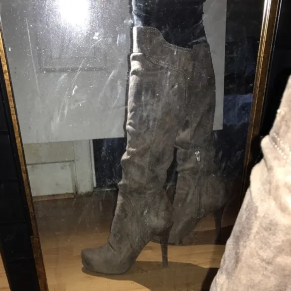 BCBG taupe platform slouch knee high boots 7.5