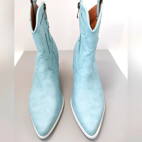 Beast Fashion Hazel Western Bootie, Size 7.5 NWT‎