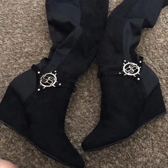 Bebe boots