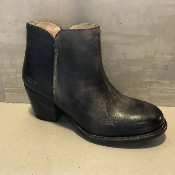 ✨Bed Stu Yell Booties Boots✨
