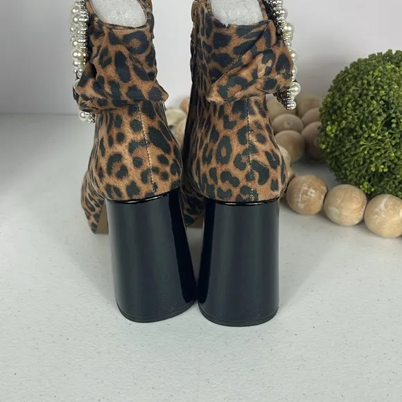 Betsey JohnsonIdris Boots Size 5.5 NIB