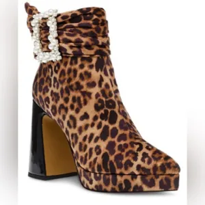 Betsey JohnsonIdris Boots Size 5.5 NIB