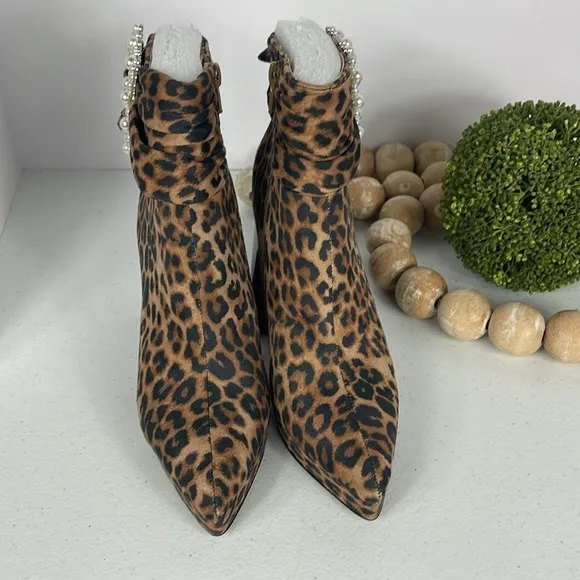 Betsey JohnsonIdris Boots Size 5.5 NIB