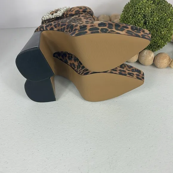 Betsey JohnsonIdris Boots Size 5.5 NIB