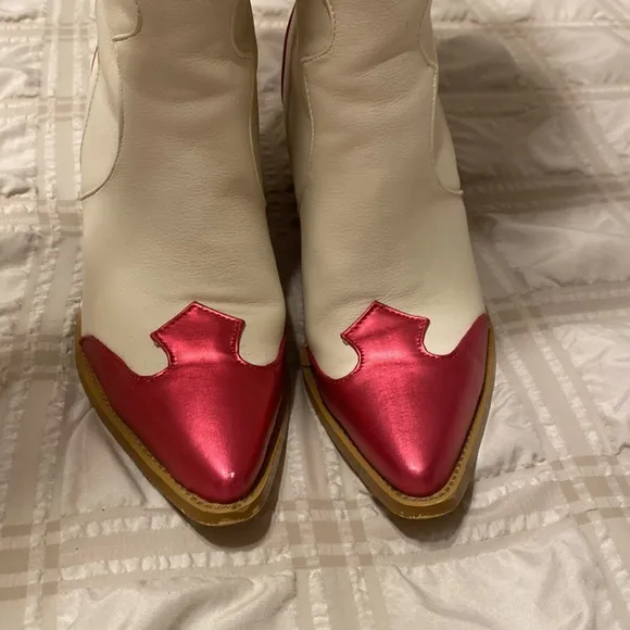 Billini SAYURI Ivory Metallic Tall Western Fashion Boots