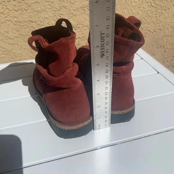 Birkenstock Luton port wine suede boots size 37 L