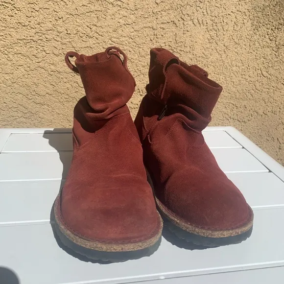 Birkenstock Luton port wine suede boots size 37 L