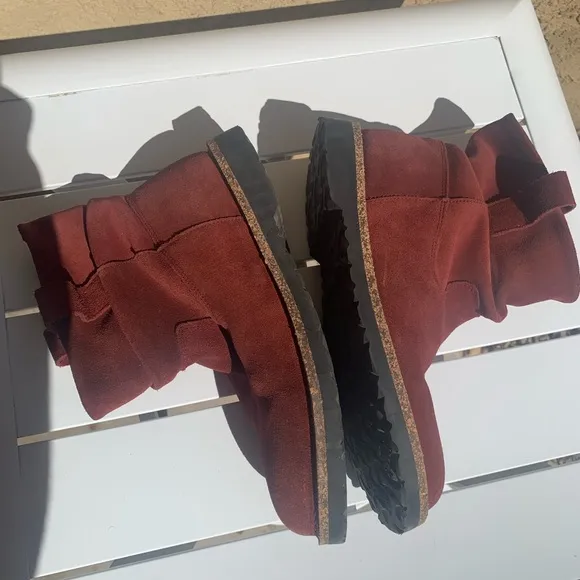 Birkenstock Luton port wine suede boots size 37 L