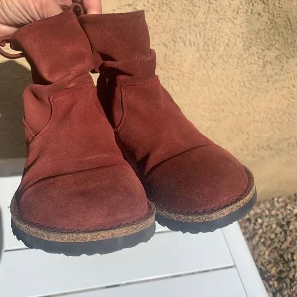 Birkenstock Luton port wine suede boots size 37 L