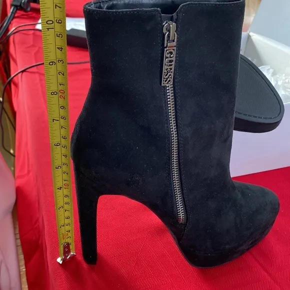 Black Platform GUESS DEJAH3 Booties