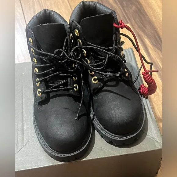 Black Timberland boots / toddler boy size 10/ like new