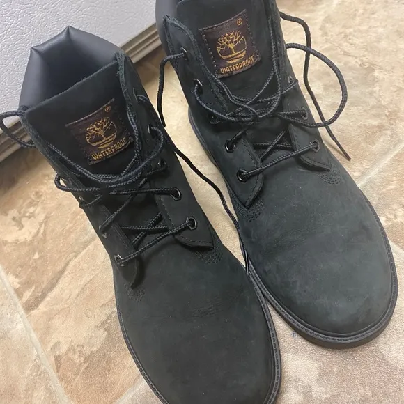 Black waterproof timberland boots