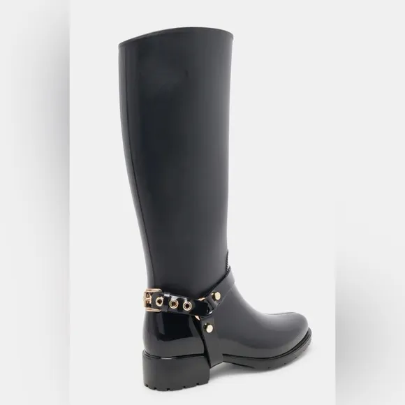 Black Women's Knee-High Waterproof Boots