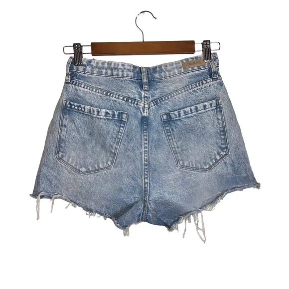 Blank NYC The Reeve Ultra High-Rise Frayed Raw Hem Light Wash Denim Shorts