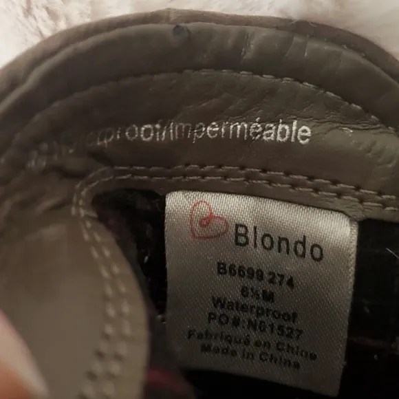 Blonde Waterproof genuine leather booties. Size 6 1/2 M.