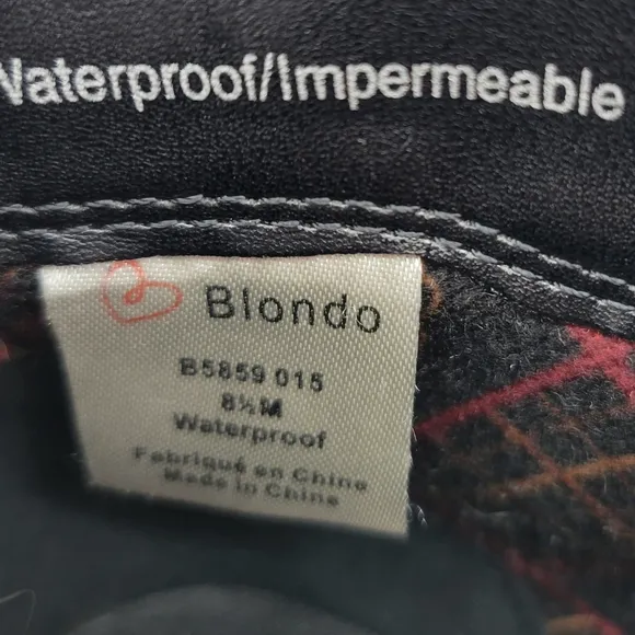 Blondo Linda Suede Waterproof Bootie in Black Size 8.5