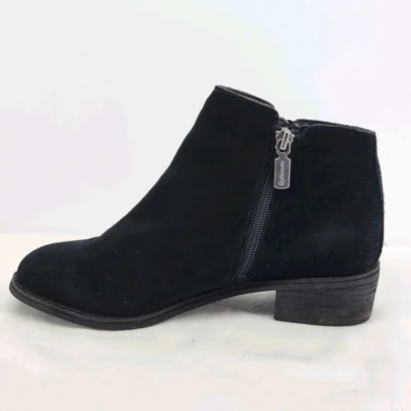 Blondo Linda Suede Waterproof Bootie in Black Size 8.5