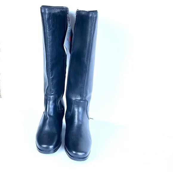 Blondo NWT Black Waterproof Leather &amp; Natural Rubber Sole Riding Boots Sz 6.5WW