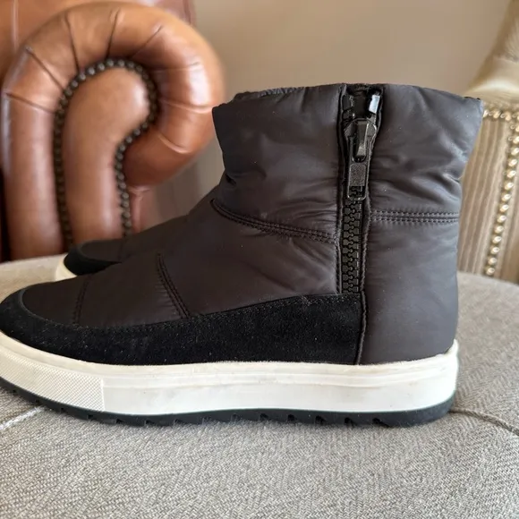 Blondo Samarie Waterproof Quilted Platform Boots - Size 7