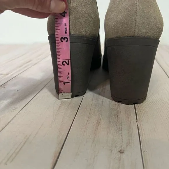 Blondo Tan Nude Leather Suede Waterproof Lug Boots