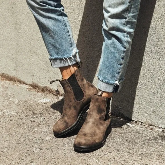 Blundstone 1351 High Top Chelsea Boots Women's 9.5 Rustic Brown