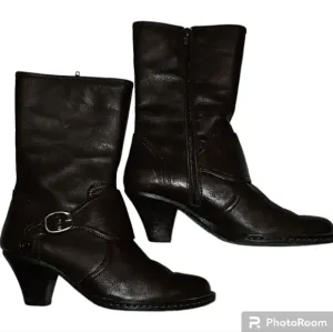 B.O.C. Boots leather brown above ankle sz 7.5