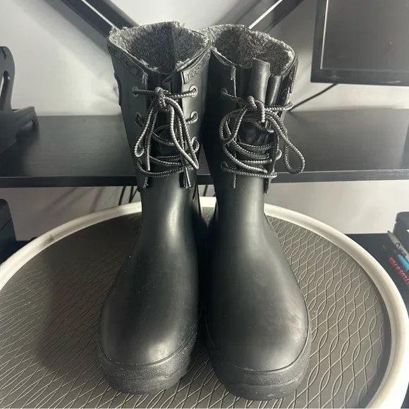 BOGS Amanda Plush Faux Fux Women's Black Waterproof Boots