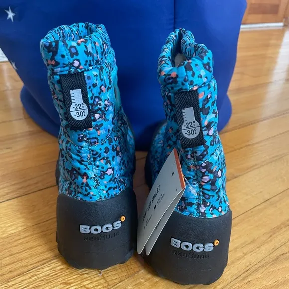 Bogs - B-Moc Snow Adventure Kids 5 Kids NWT