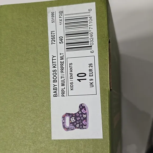 Bogs Boots Kitty Purple Size 10 Adjustable, Waterproof, Warm and Cute