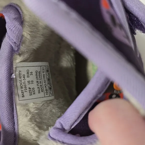 Bogs Boots Kitty Purple Size 10 Adjustable, Waterproof, Warm and Cute