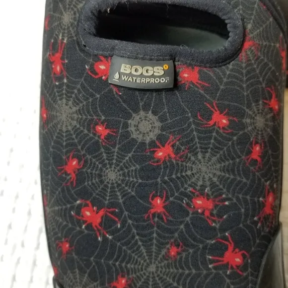 Bogs Classic Creepy Crawl Waterproof Insulated Boots