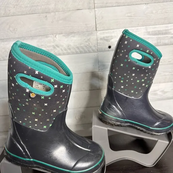 Bogs Classic High Handle Pull On Blue Youth Kids Rain Snow Boots Size 3