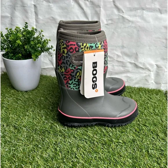 BOGS K GRASP LEOPARD  York Rain Boot, kids size  12 new
